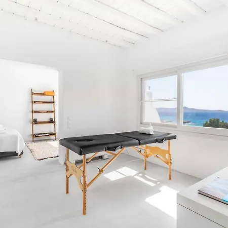 Waterfront Dream * Mykonos Town